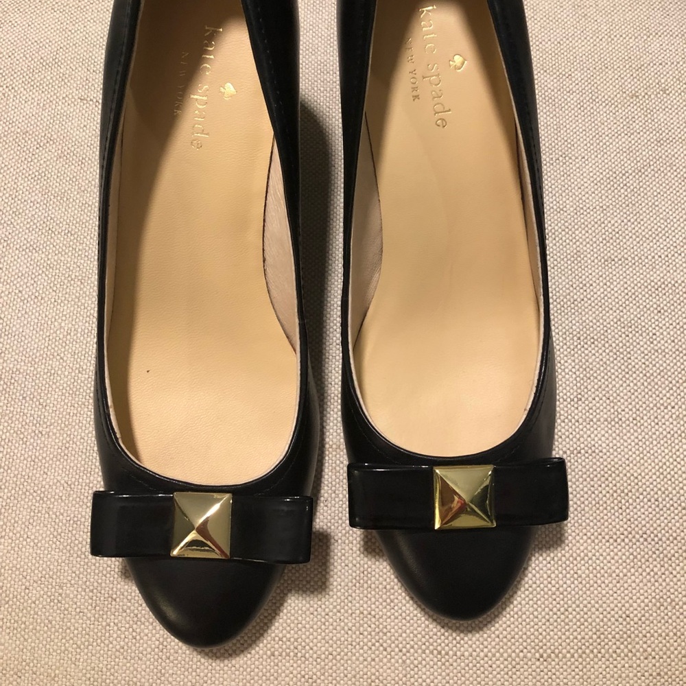 Kate Spade Black Wedges